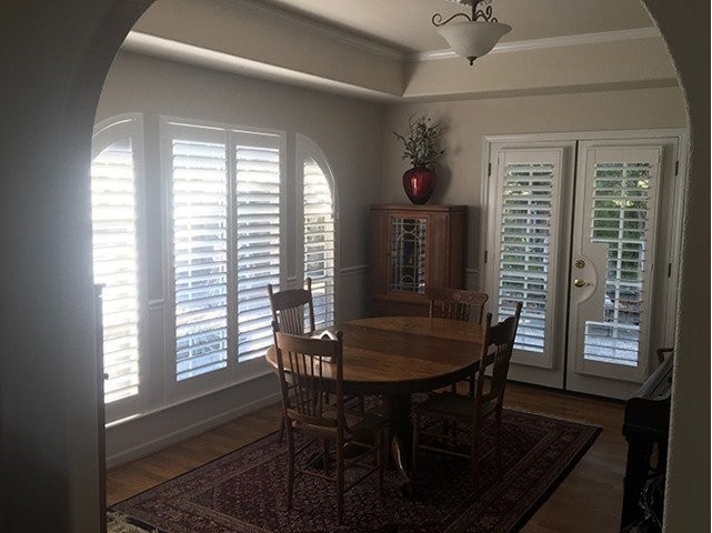 Hunter Douglas Dealer Image